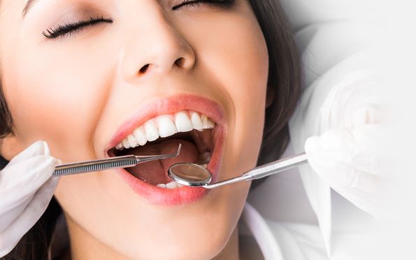 Mundhygiene- und Parodontitisbehandlung